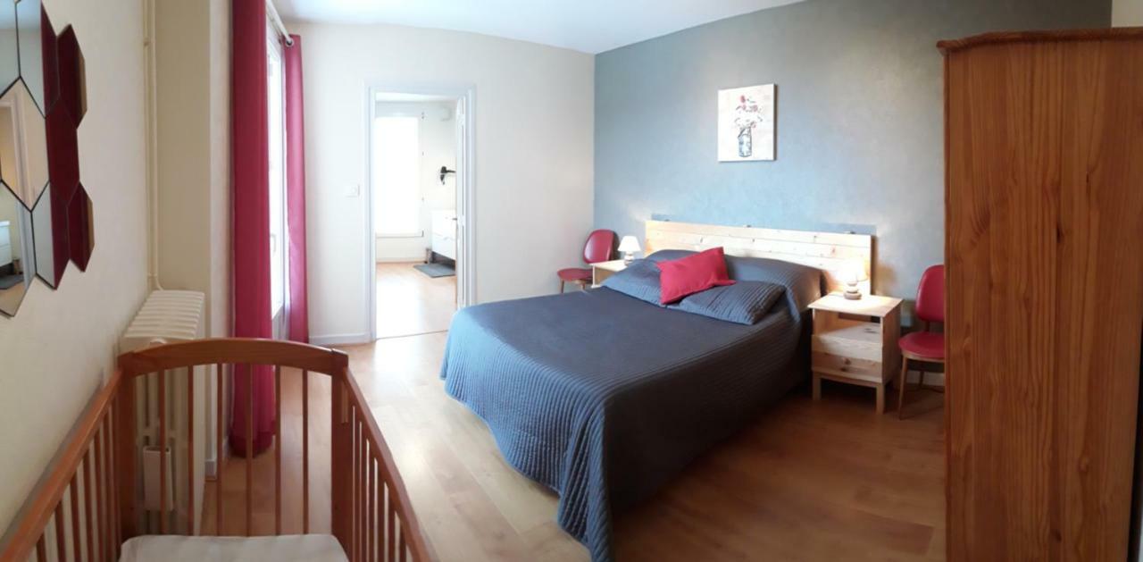 Les Planchettes Villa Orcival Eksteriør billede