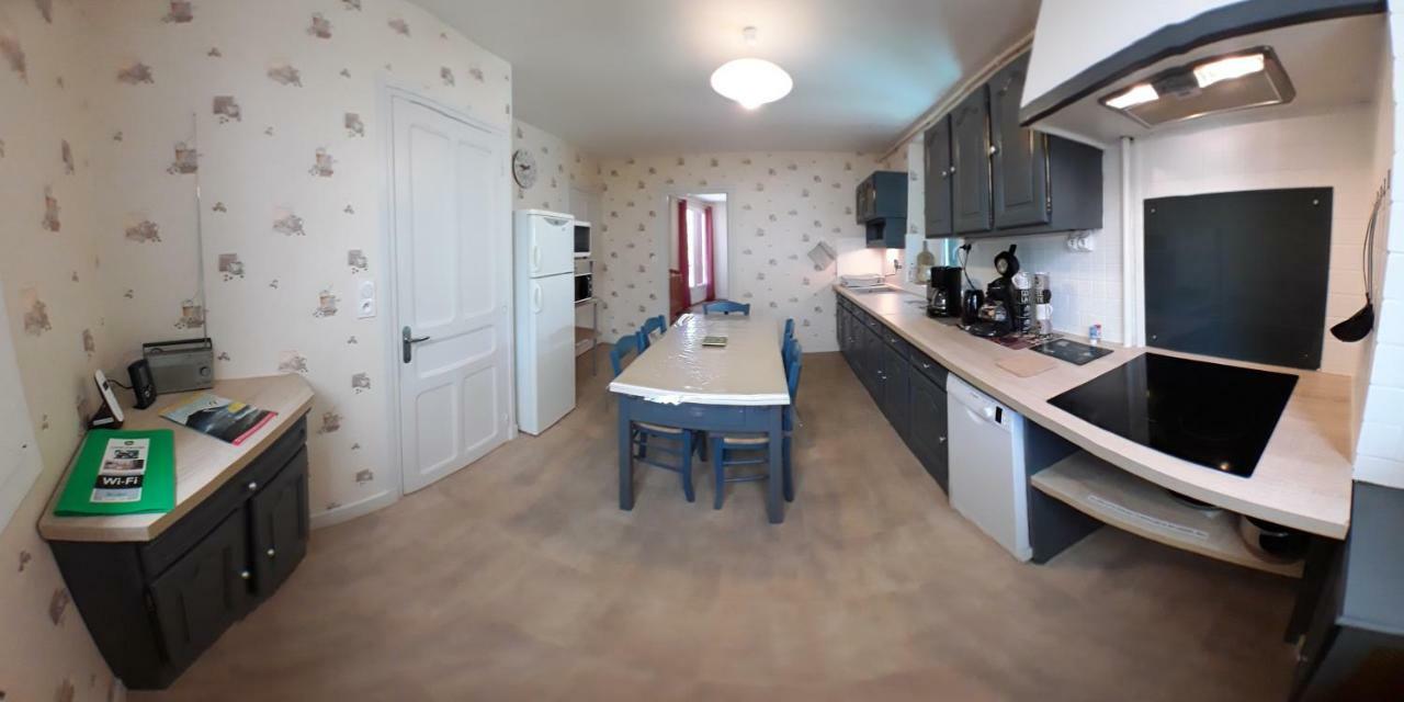 Les Planchettes Villa Orcival Eksteriør billede